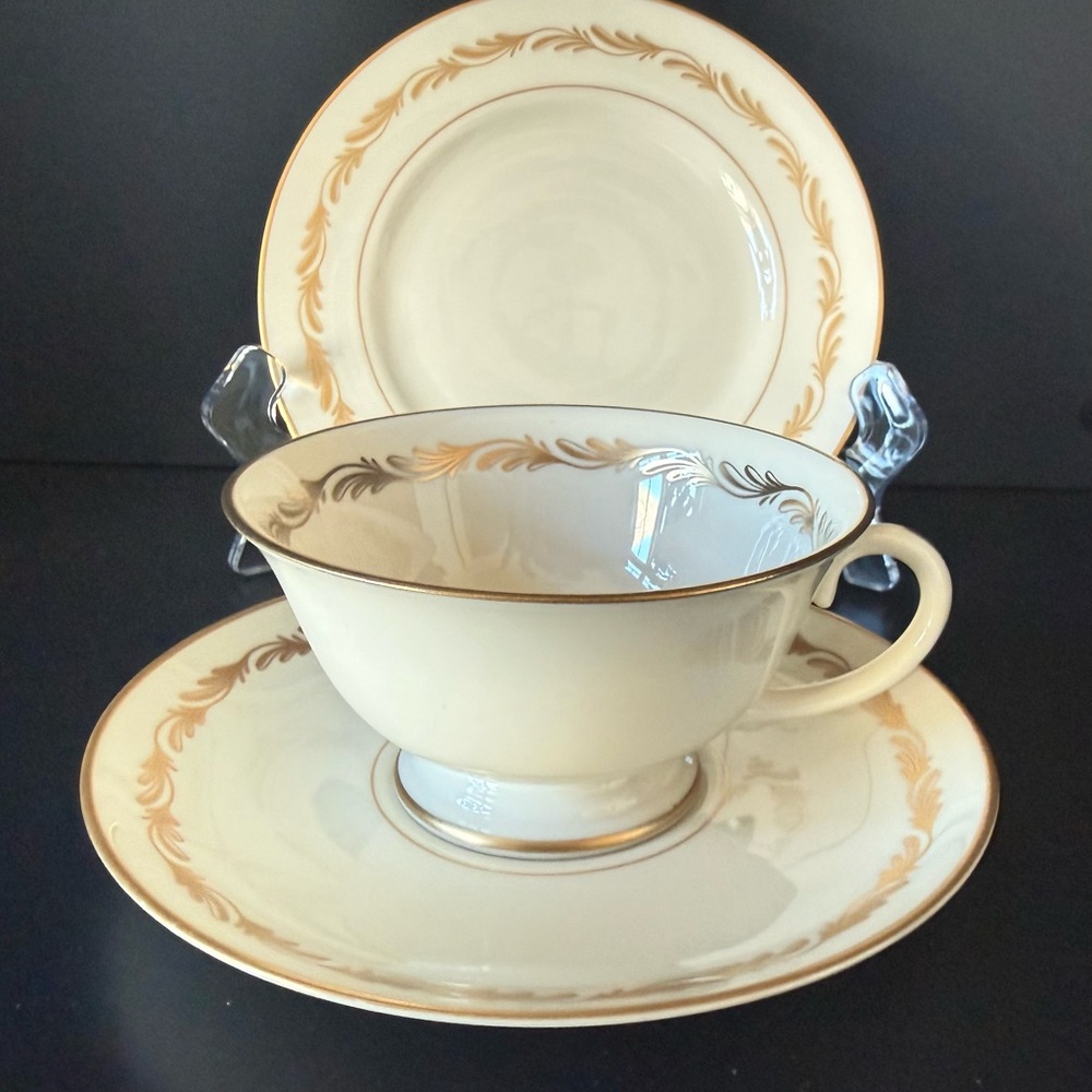 Franciscan Arcadia Gold Trio Set – Unused Vintage Cup Saucer Bread Plate